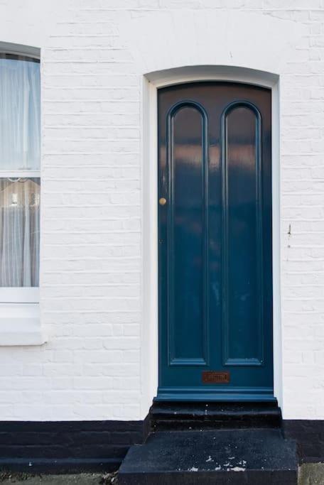 Boat House, Relax In A Whitstable Fisherman'S Cottage エクステリア 写真