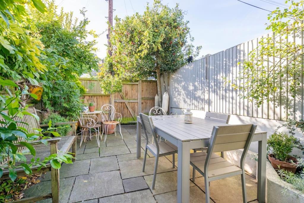 Boat House, Relax In A Whitstable Fisherman'S Cottage エクステリア 写真